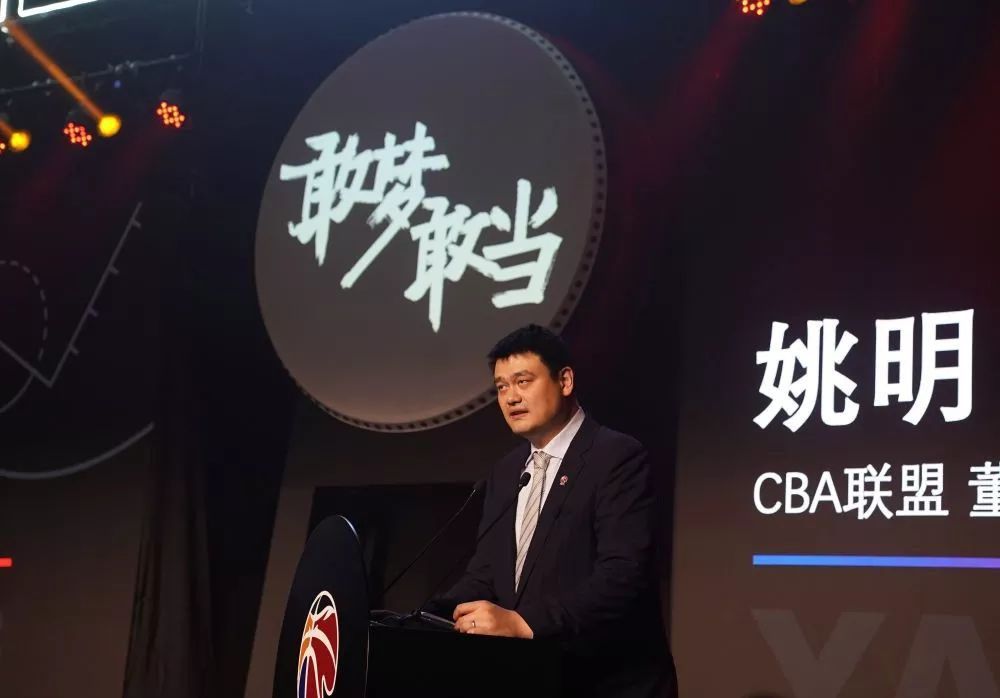 丰满的少妇视频高清观看