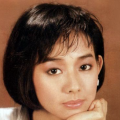 美女伊人
